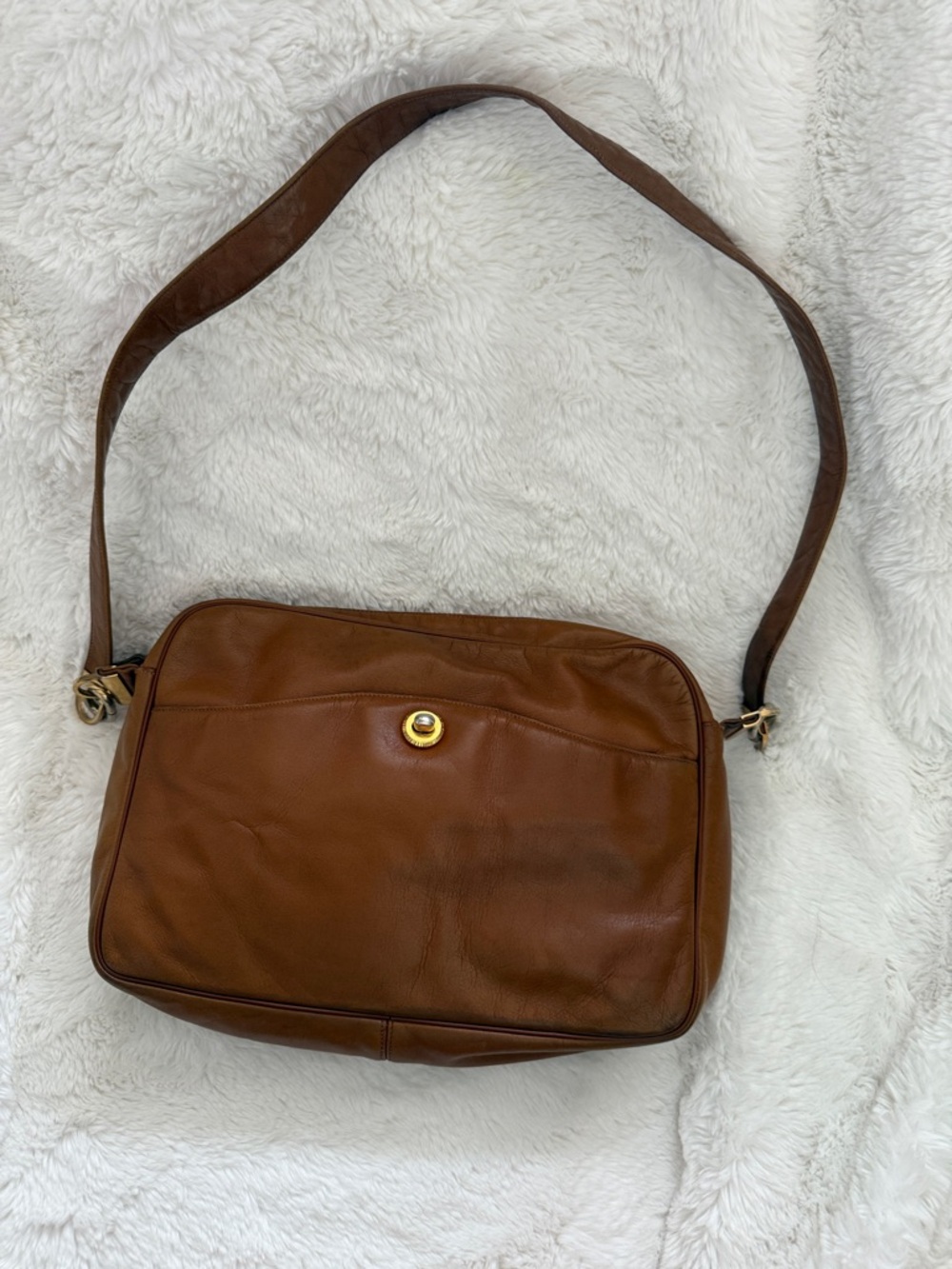Classic Brown Leather Shoulder Bag